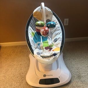 4Moms Mamaroo